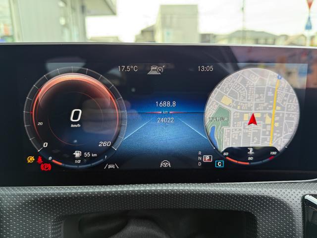 Ａクラスセダン Ａ２５０　４マチックセダン　ＡＭＧライン　パノラマスライディングルーフ／全周囲カメラ／ヘッドアップディスプレイ／ブラインドスポット／レーダークルーズ／ワイヤレス充電／内装ブラック　アドバンスＰＫＧ　レーダーセーフティＰＫＧ　ナビゲーションＰＫ（19枚目）