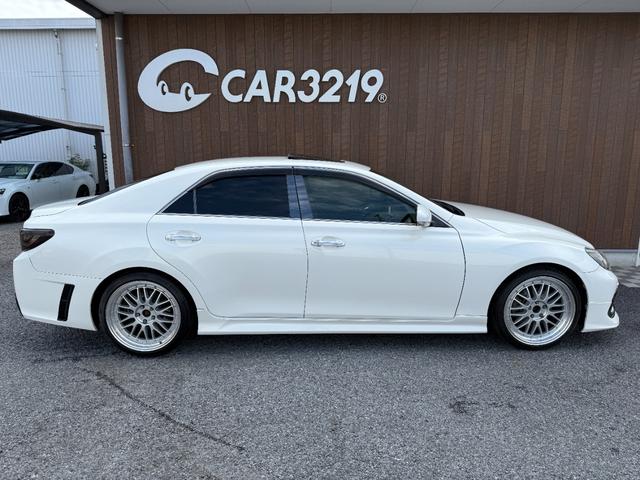 マークＸ ２５０Ｇ　リラックスセレクション・ブラックリミテッド　サンルーフ　後期仕様　モデリスタフルエアロ　車高調　１９インチＡＷ　社外ヘッドライト　社外テールレンズ　前後流れウィンカー　ナビ　Ｂカメラ　ＴＶ　Ｂｌｕｅｔｏｏｔｈ　ＤＶＤ再生　ＥＴＣ　パワーシート（12枚目）