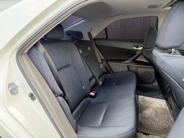 マークＸ ２５０Ｇ　リラックスセレクション・ブラックリミテッド　サンルーフ　後期仕様　モデリスタフルエアロ　車高調　１９インチＡＷ　社外ヘッドライト　社外テールレンズ　前後流れウィンカー　ナビ　Ｂカメラ　ＴＶ　Ｂｌｕｅｔｏｏｔｈ　ＤＶＤ再生　ＥＴＣ　パワーシート（15枚目）