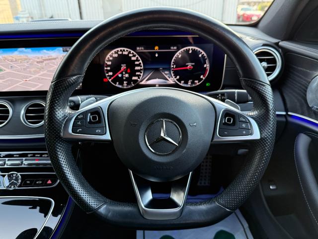 Ｅクラスステーションワゴン Ｅ２２０ｄステションワゴンアバンＧスポツ（本革仕様）　レザーＰＫＧ　レーダーセーフティＰＫＧ　エアーバランスＰＫＧ　Ｂｕｒｍｅｓｔｅｒサウンド　３６０カメラ　ＬＥＤヘッドライト　アンビエントライト　アトマイザー　クリアランスソナー　スマートキー（11枚目）