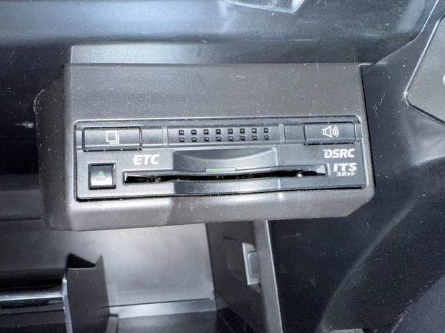 CT CT200h Fスポーツ LEDヘッドライト Fスポーツ専用スピンドル クルーズコントロール シートヒーター パワーシート プッシュスタート&スマートキー ナビ Bカメラ BT TV 17インチ専用AW 革調シートカバー(23枚目)