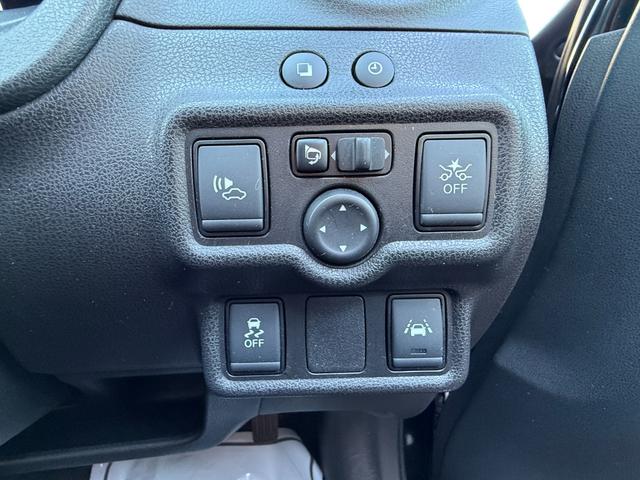 ノート ｅ－パワー　Ｘ　モード・プレミア　アラウンドビューモニター　デジタルインナーミラー　コーナーセンサー　スマートキー　ＬＥＤヘッドライト衝突被害軽減ブレーキ＆レーンアシスト　純正ＳＤナビ＆フルセグＴＶ＆Ｂｌｕｅｔｏｏｔｈ　ＥＴＣ（18枚目）