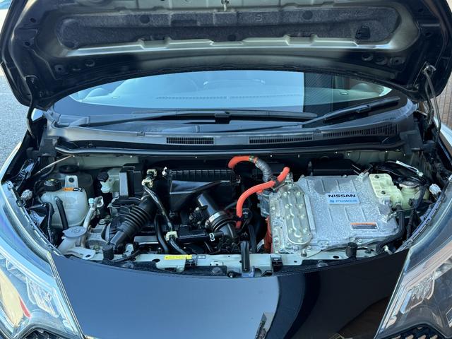 ノート ｅ－パワー　Ｘ　モード・プレミア　アラウンドビューモニター　デジタルインナーミラー　コーナーセンサー　スマートキー　ＬＥＤヘッドライト衝突被害軽減ブレーキ＆レーンアシスト　純正ＳＤナビ＆フルセグＴＶ＆Ｂｌｕｅｔｏｏｔｈ　ＥＴＣ（25枚目）