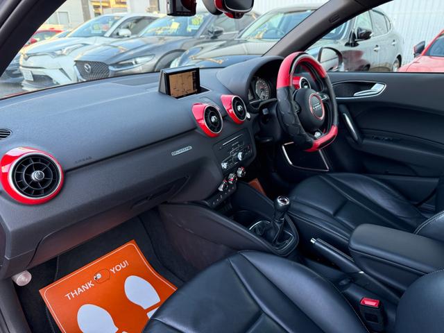 Ｓ１スポーツバック ベースグレード　６速ＭＴ　レザーパッケージ　ＢＯＳＥサウンド　レッドブレーキキャリパー　コントラストルーフ　純正ナビ　Ｂｌｕｅｔｏｏｔｈ　地デジ　ＥＴＣ　ドラレコ　クリアランスソナー　純正１８インチＡＷ　ＨＩＤライト（20枚目）