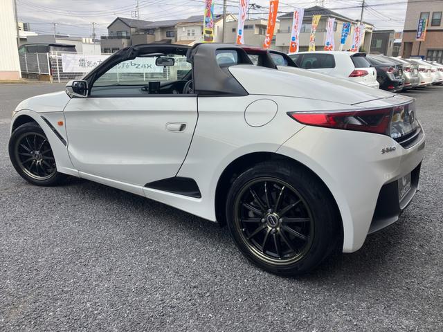 Ｓ６６０ β　６速マニュアル　ＬＥＤヘッドライト　社外ＡＷ　スマートキー＆プッシュスタート　セレクトモードスイッチ（9枚目）