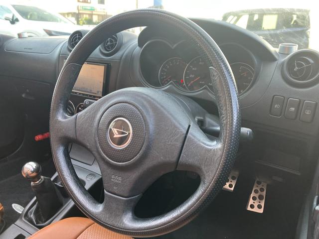 コペン アクティブトップ 5速マニュアル 社外マフラー リアスポイラー シートヒーター レザー調カバー キーレス HIDヘッドライト 社外15インチAW ナビ Bluetooth接続可能 CD DVD(16枚目)