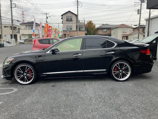 ＬＳ ＬＳ４６０　Ｉパッケージ　革シート　ＢＬＡＣＫ－ＰＥＡＲＬコンプリート　フルエアロ　ジュエリーラインダイヤモンドシリーズ　レクサスプレミアムサウンドシステム　シートヒーター＆ベンチレーション　エアサス　サスコン（10枚目）