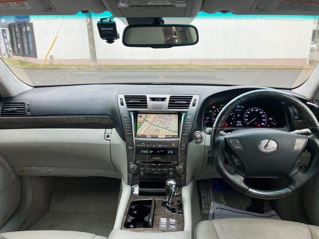 ＬＳ ＬＳ４６０　Ｉパッケージ　革シート　ＢＬＡＣＫ－ＰＥＡＲＬコンプリート　フルエアロ　ジュエリーラインダイヤモンドシリーズ　レクサスプレミアムサウンドシステム　シートヒーター＆ベンチレーション　エアサス　サスコン（15枚目）