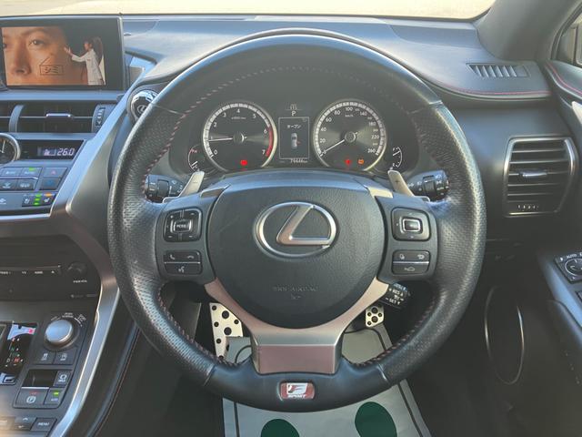 ＮＸ ＮＸ２００ｔ　Ｆスポーツ　赤革　ＡＩＭＧＡＩＮエアロ　フルエアロ　三眼ＬＥＤヘッドライト　追従クルコン　プリクラッシュセーフティ　電子パーキング　シートヒーター＆ベンチレーション　社外２０インチＡＷ　スマートキー（20枚目）