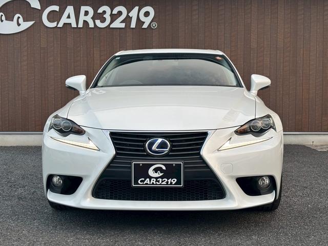 IS IS300h ETC サンルーフ クルーズコントロール シートヒーター パワーシート ハーフレザーシート レクサス純正ナビ Bluetoothオーディオ CD/DVD フルセグTV LEDヘッドライト(7枚目)