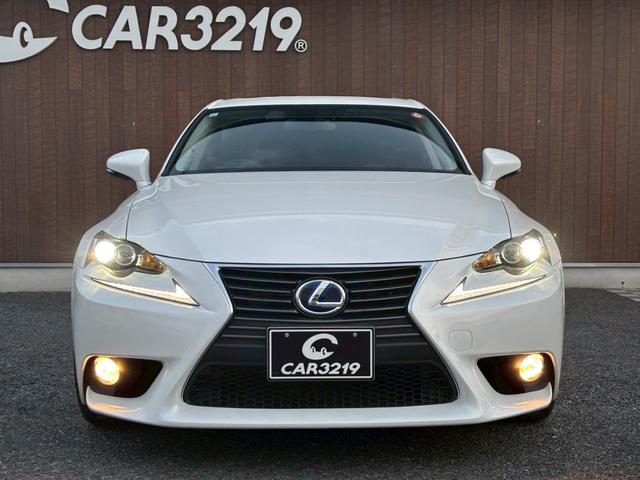 IS IS300h ETC サンルーフ クルーズコントロール シートヒーター パワーシート ハーフレザーシート レクサス純正ナビ Bluetoothオーディオ CD/DVD フルセグTV LEDヘッドライト(8枚目)