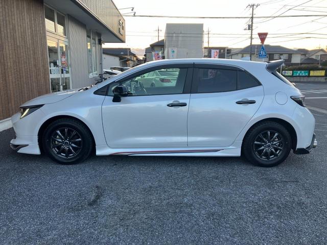 カローラスポーツ Ｇ　スタイルパッケージ　６速ＭＴ　フルエアロ　モデリスタ　特別仕様車　ＢＲＡＳＨマフラー　ハーフレザーシート　プリクラッシュセーフティ　レーダークルーズ　クリアランスソナー　レーンキープ　フルセグ　バックカメラ（18枚目）