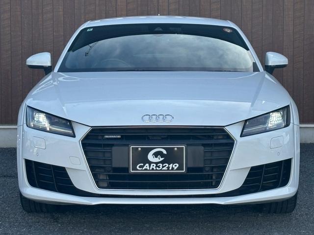 ＴＴクーペ ２．０ＴＦＳＩ　アシスタンスＰＫＧ　電動パーキングブレーキ　１２．３ｉｎ　バーチャルコックピット　ナビ　ＢＴ　バックカメラ　ＥＴＣ　ＭＴモード付ＡＴ　パドルシフト　クルーズコントロール　ＬＥＤヘッド　電動リアスポ（6枚目）