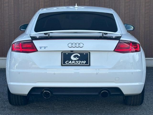 ＴＴクーペ ２．０ＴＦＳＩ　アシスタンスＰＫＧ　電動パーキングブレーキ　１２．３ｉｎ　バーチャルコックピット　ナビ　ＢＴ　バックカメラ　ＥＴＣ　ＭＴモード付ＡＴ　パドルシフト　クルーズコントロール　ＬＥＤヘッド　電動リアスポ（7枚目）