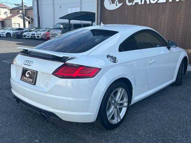 ＴＴクーペ ２．０ＴＦＳＩ　アシスタンスＰＫＧ　電動パーキングブレーキ　１２．３ｉｎ　バーチャルコックピット　ナビ　ＢＴ　バックカメラ　ＥＴＣ　ＭＴモード付ＡＴ　パドルシフト　クルーズコントロール　ＬＥＤヘッド　電動リアスポ（11枚目）