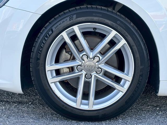 ＴＴクーペ ２．０ＴＦＳＩ　アシスタンスＰＫＧ　電動パーキングブレーキ　１２．３ｉｎ　バーチャルコックピット　ナビ　ＢＴ　バックカメラ　ＥＴＣ　ＭＴモード付ＡＴ　パドルシフト　クルーズコントロール　ＬＥＤヘッド　電動リアスポ（27枚目）