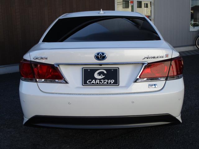 クラウンハイブリッド アスリートＧ　黒革　エアロパーツ　プリクラッシュブレーキ　レーダークルコン　コーナーセンサー　シートヒーター＆ベンチレーション　ハンドルヒーター　純正ナビ　フルセグ　Ｂｌｕｅｔｏｏｔｈ接続　バックカメラ（4枚目）