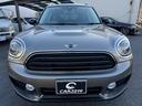 ＭＩＮＩ クーパーＤ　クロスオーバー　ＬＥＤヘッドライト＆ＬＥＤフォグランプ　ＡＣＣ　アンビエントライト　ヘッドアップディスプレイ　純正ナビ　パークディスタンスコントロール　バックカメラ　パワーバックドア　ブラック１８インチＡＷ（4枚目）