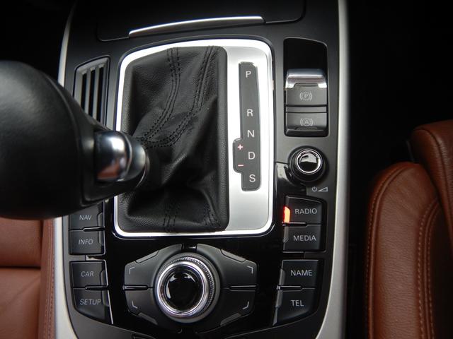 A5スポーツバック 2.0TFSIクワトロ ターボ フロントスポイラー パドルシフト マニュアルモード バックカメラ付きナビ 前後クリアランスソナー 本革パワーシート シートヒター(62枚目)