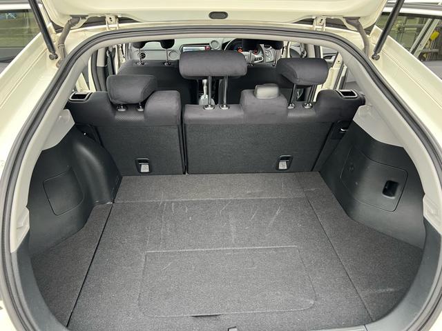 インサイト Ｇ　ＰＷ　ＷＳＲＳ　エアバック　パワステ　ＡＵＴＯエアコン　ＡＢＳ　衝突安全ボディ　アイドリングストップ車　イモビ　キーレスエントリ　横滑り防止装置付ＥＴＣ．ＮＡＶＩ（10枚目）