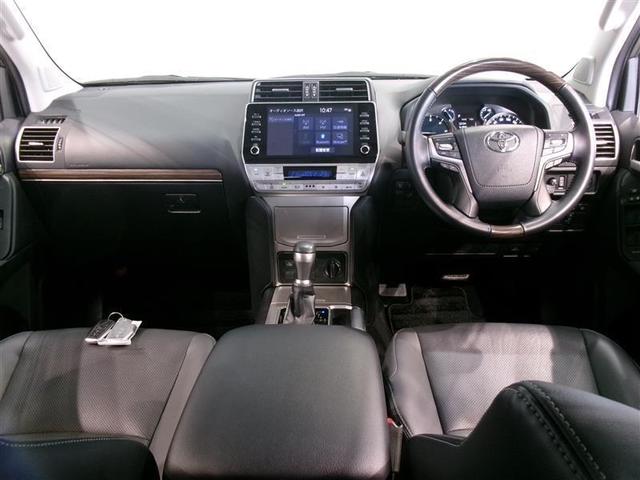 ランドクルーザープラド TX Lパッケージ マットブラックエディション 革シート サンルーフ 4WD メモリーナビ ミュージックプレイヤー接続可 バックカメラ 衝突被害軽減システム ETC LEDヘッドランプ 乗車定員7人 3列シート 記録簿 ディーゼル(4枚目)