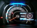 とっても見やすいメーターです。夜間時はラグジュアリーな気分にさせてくれる照明が魅力ですので、夜のドライブも楽しみになりますよ♪