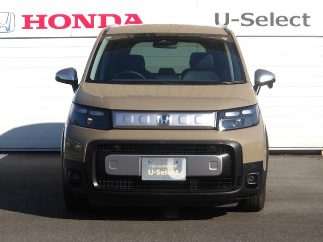 フリード e:HEVクロスター 元試乗車 純正8インチナビ フルセグTV BluetoothAudio バックカメラ 前席シートヒーター フルオートエアコン 電子制御パーキングブレーキ クロスター専用装備 純正15インチAW(2枚目)