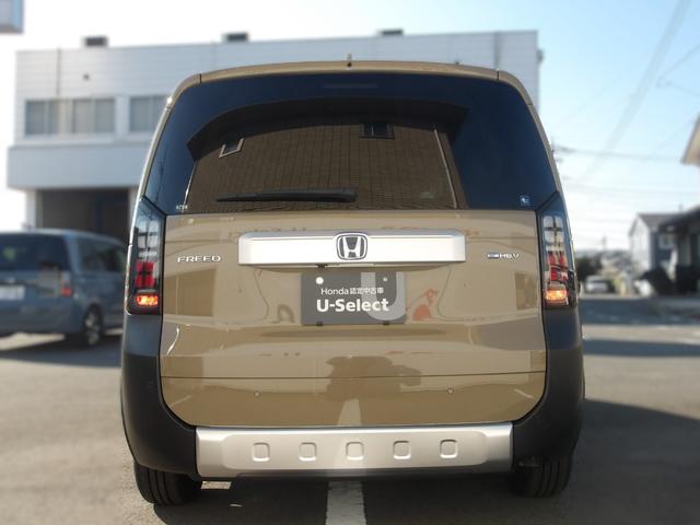 フリード e:HEVクロスター 元試乗車 純正8インチナビ フルセグTV BluetoothAudio バックカメラ 前席シートヒーター フルオートエアコン 電子制御パーキングブレーキ クロスター専用装備 純正15インチAW(6枚目)