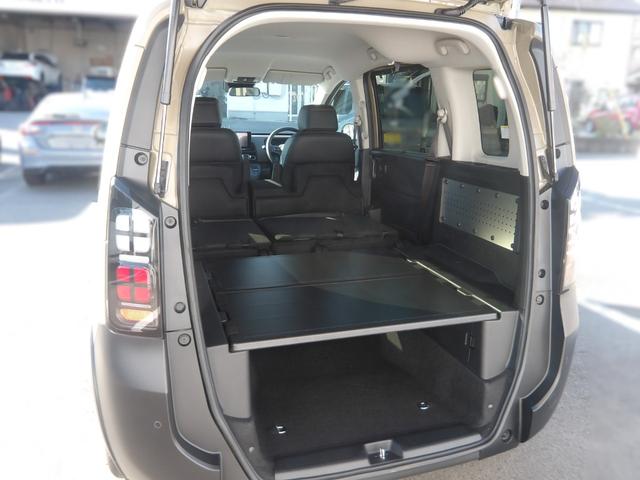 フリード e:HEVクロスター 元試乗車 純正8インチナビ フルセグTV BluetoothAudio バックカメラ 前席シートヒーター フルオートエアコン 電子制御パーキングブレーキ クロスター専用装備 純正15インチAW(11枚目)