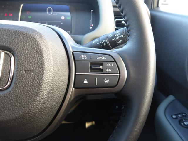 フリード e:HEVクロスター 元試乗車 純正8インチナビ フルセグTV BluetoothAudio バックカメラ 前席シートヒーター フルオートエアコン 電子制御パーキングブレーキ クロスター専用装備 純正15インチAW(17枚目)