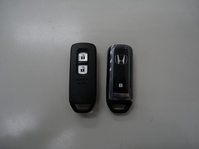 Ｎ－ＷＧＮ Ｌ　スタイル＋ビター　元試乗車　純正８インチディスプレイオーディオ　ＢｌｕｅｔｏｏｔｈＡｕｄｉｏ　ＡｐｐｌｅＣａｒＰｌａｙ　ＡｎｄｒｏｉｄＡｕｔｏ　バックカメラ　前席シートヒーター　電子制御パーキングブレーキ（19枚目）