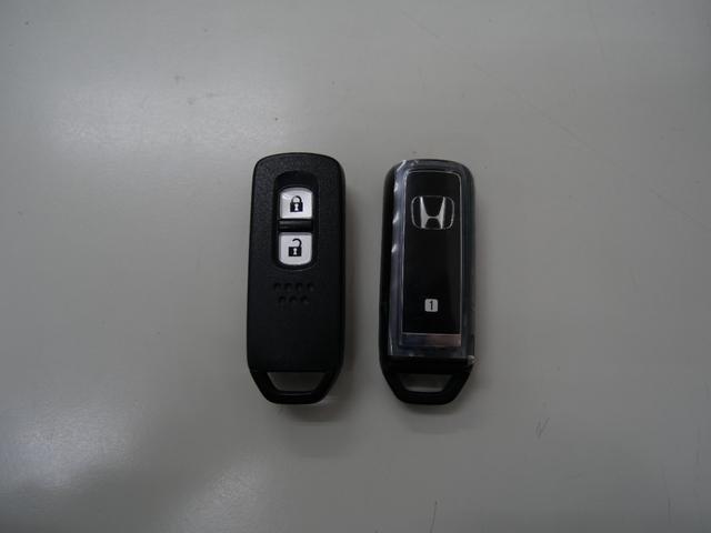 Ｎ－ＷＧＮ Ｌ　スタイル＋ビター　元試乗車　純正８インチディスプレイオーディオ　ＢｌｕｅｔｏｏｔｈＡｕｄｉｏ　ＡｐｐｌｅＣａｒＰｌａｙ　ＡｎｄｒｏｉｄＡｕｔｏ　バックカメラ　前席シートヒーター　電子制御パーキングブレーキ（19枚目）