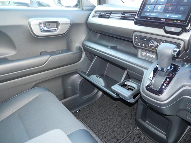 Ｎ－ＷＧＮ Ｌ　スタイル＋ビター　元試乗車　純正８インチディスプレイオーディオ　ＢｌｕｅｔｏｏｔｈＡｕｄｉｏ　ＡｐｐｌｅＣａｒＰｌａｙ　ＡｎｄｒｏｉｄＡｕｔｏ　バックカメラ　前席シートヒーター　電子制御パーキングブレーキ（29枚目）