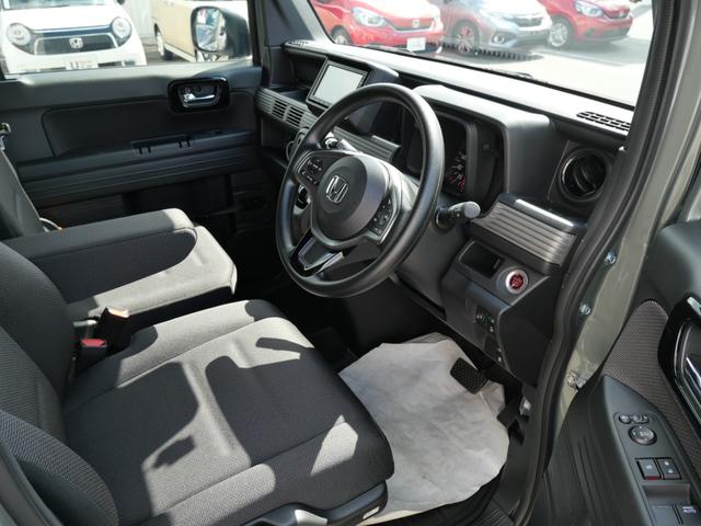 Ｎ－ＶＡＮ ファン・ターボ　４ＷＤ　届出済未使用車　新品純正ディスプレイオーディオ　ＢｌｕｅｔｏｏｔｈＡｕｄｉｏ　ＡｐｐｌｅＣａｒＰｌａｙ　ＡｎｄｒｏｉｄＡｕｔｏ　Ｂカメラ　ＥＴＣ　純正ルーフキャリア　助手席側ピラーレス（12枚目）