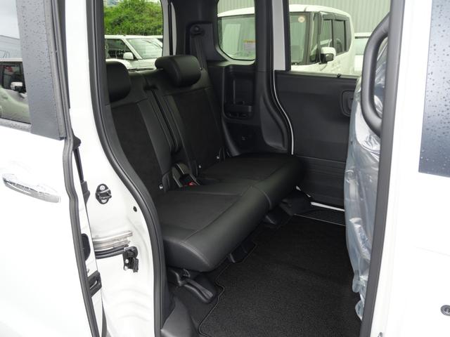 Ｎ－ＢＯＸカスタム ターボ　届出済未使用車　新品純正フロアマット　ナビレス　ホンダコネクト対応車　リア両側パワースライドドア　前席シートヒーター　オートリトラミラー　本革巻きステアリングホイール　純正１５インチアルミホイール（31枚目）