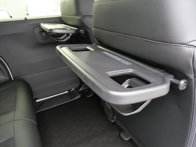 Ｎ－ＢＯＸカスタム ターボ　届出済未使用車　新品純正フロアマット　ナビレス　ホンダコネクト対応車　リア両側パワースライドドア　前席シートヒーター　オートリトラミラー　本革巻きステアリングホイール　純正１５インチアルミホイール（33枚目）