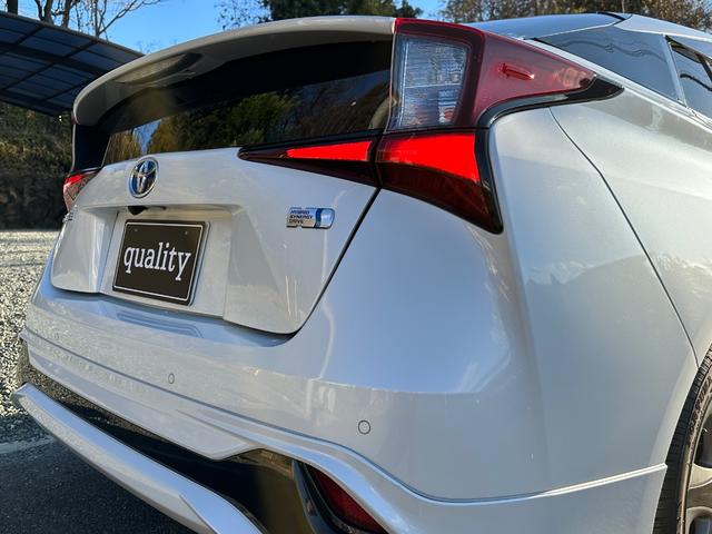 プリウス Ｓツーリングセレクション　純正９インチナビ　ＴＶ　モデリスタフルエアロ（51枚目）