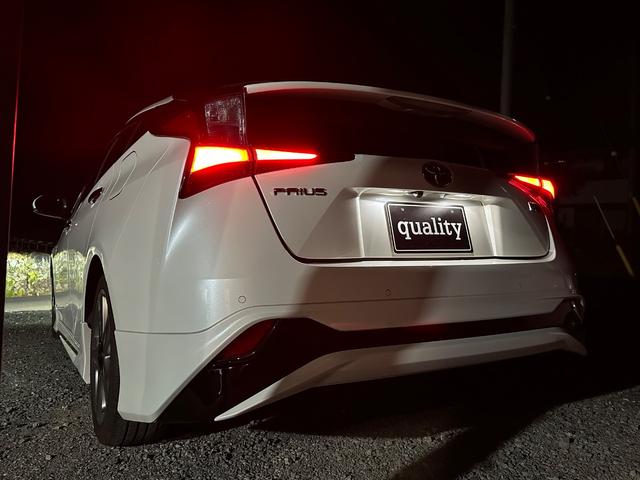 プリウス Ｓツーリングセレクション　純正９インチナビ　ＴＶ　モデリスタフルエアロ（74枚目）