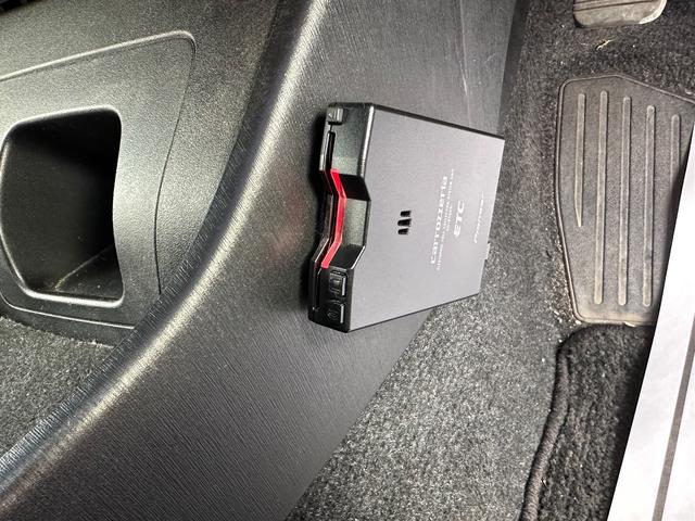 プリウス Ｇ　モデリスタフルエアロ　純正ナビフルセグＴＶ　バックモニター　ＥＴＣ（30枚目）