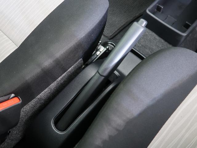 L スマートアシスト 禁煙車 スマートアシスト3 ETC LEDヘッドライト コーナーセンサー CDプレーヤー 盗難防止装置 プライバシーガラス アイドリングストップ 横滑り防止装置 トラクションコントロール(32枚目)