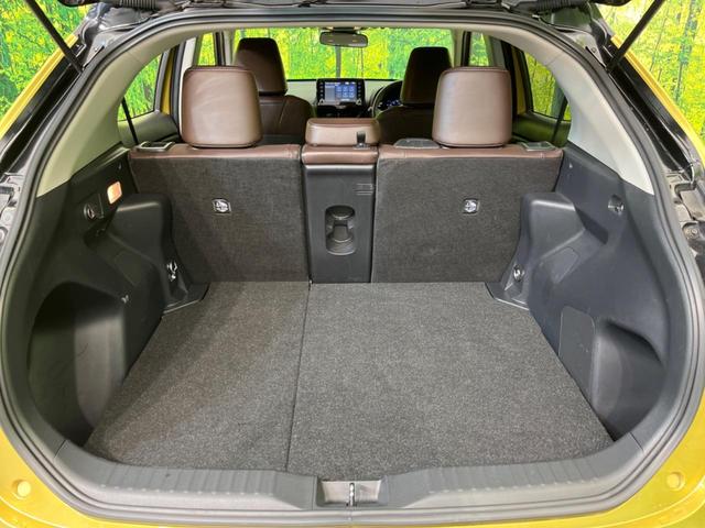 ハイブリッドZ セーフティーセンス 純正ディスプレイオーディオ 禁煙車 レーダークルーズ バックカメラ シートヒーター パワーシート LEDヘッド ハーフレザー Bluetooth ETC ドラレコ 純正18AW(11枚目)