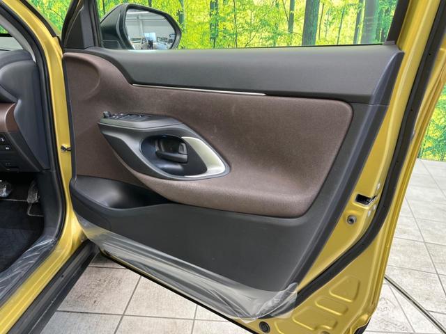 ハイブリッドZ セーフティーセンス 純正ディスプレイオーディオ 禁煙車 レーダークルーズ バックカメラ シートヒーター パワーシート LEDヘッド ハーフレザー Bluetooth ETC ドラレコ 純正18AW(32枚目)