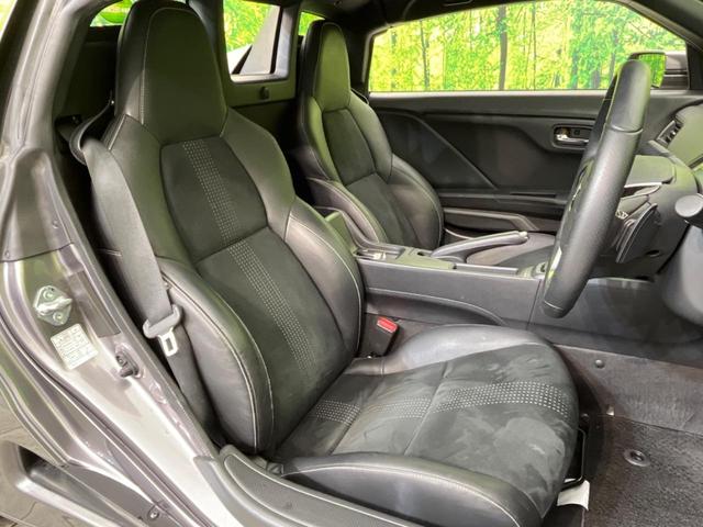 α 純正ディスプレイオーディオ 禁煙車 クルーズコントロール バックカメラ LEDヘッド Bluetooth再生 オートライト オートエアコン 革巻きステアリング 純正16AW ハーフレザーシート(10枚目)