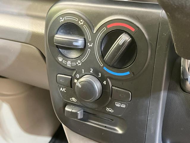 ジョインターボ 4WD ターボ セーフティサポート 禁煙車 バックソナー ETC 純正オーディオ オートライト 両側スライドドア キーレスエントリー 横滑り防止装置 盗難防止装置 衝突安全ボディ(7枚目)