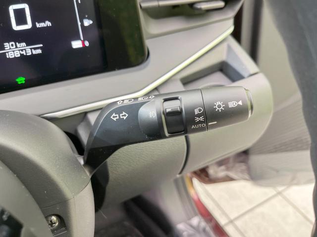 Ｘ　純正９型ナビ　インテリジェントエマージェンシーブレーキ　禁煙車　バックカメラ　ＬＥＤヘッド＆フォグ　ＥＴＣ　オートエアコン　スマートキー　オートライト　Ｂｌｕｅｔｏｏｔｈ再生　地デジ(34枚目)