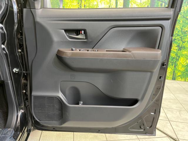 タンク Ｘ　Ｓ　純正ナビ　バックカメラ　スマートアシスト　パワースライドドア　禁煙車　コーナーセンサー　ＥＴＣ　Ｂｌｕｅｔｏｏｔｈ接続　スマートキー　オートマチックハイビーム　車線逸脱警報　アイドリングストップ（32枚目）