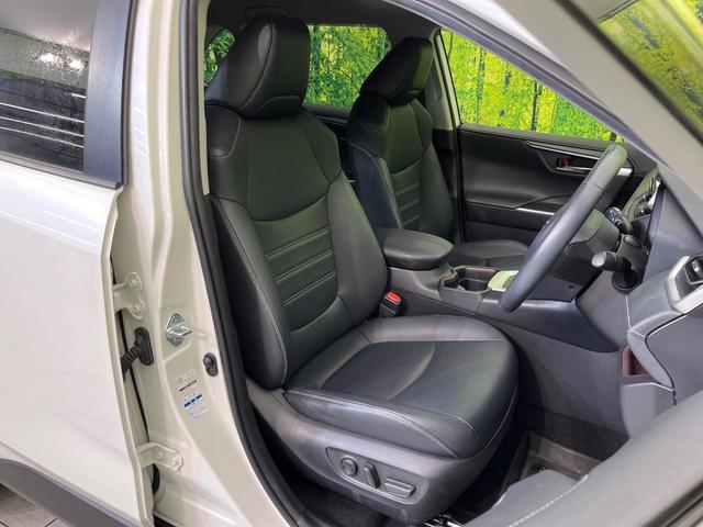 ＲＡＶ４ Ｇ　４ＷＤ　純正９型ナビ　バックカメラ　セーフティセンス　レーダークルーズ　禁煙車　電動リアゲート　メモリー機能付パワーシート　前席シートヒーター　ステアリングヒーター　ＥＴＣ　ＬＥＤヘッド＆フォグ（8枚目）