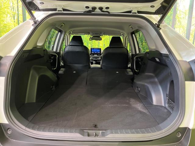 ＲＡＶ４ Ｇ　４ＷＤ　純正９型ナビ　バックカメラ　セーフティセンス　レーダークルーズ　禁煙車　電動リアゲート　メモリー機能付パワーシート　前席シートヒーター　ステアリングヒーター　ＥＴＣ　ＬＥＤヘッド＆フォグ（10枚目）