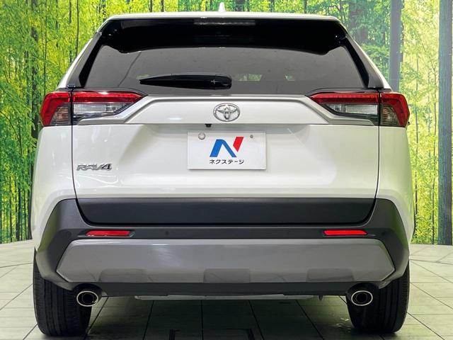 ＲＡＶ４ Ｇ　４ＷＤ　純正９型ナビ　バックカメラ　セーフティセンス　レーダークルーズ　禁煙車　電動リアゲート　メモリー機能付パワーシート　前席シートヒーター　ステアリングヒーター　ＥＴＣ　ＬＥＤヘッド＆フォグ（15枚目）