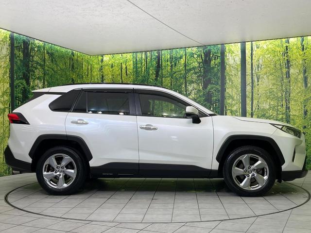 ＲＡＶ４ Ｇ　４ＷＤ　純正９型ナビ　バックカメラ　セーフティセンス　レーダークルーズ　禁煙車　電動リアゲート　メモリー機能付パワーシート　前席シートヒーター　ステアリングヒーター　ＥＴＣ　ＬＥＤヘッド＆フォグ（61枚目）